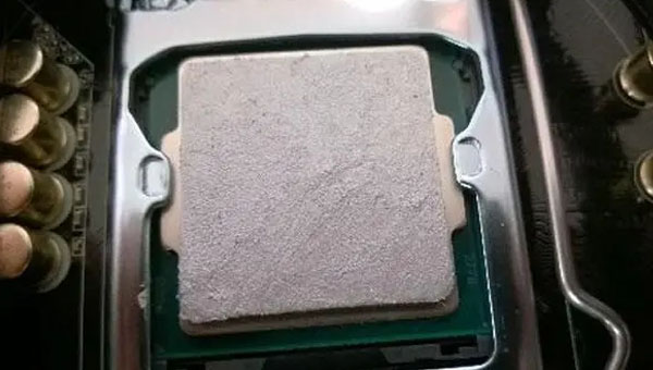 保證計算機穩定運行的關鍵：選擇合適的CPU散熱硅脂